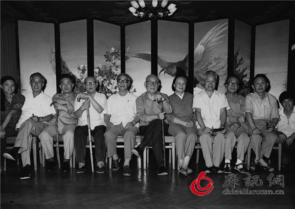 笔墨诗意赋真情 白家山水甲桂林|纪念一代山水画大家白雪石先生诞辰105周年 笔墨诗意赋真情 白家山水甲桂林|纪念一代山水画大家白雪石先生诞辰105周年