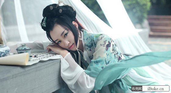 美国真人秀妈妈被控涉嫌强奸未成年 被拘留